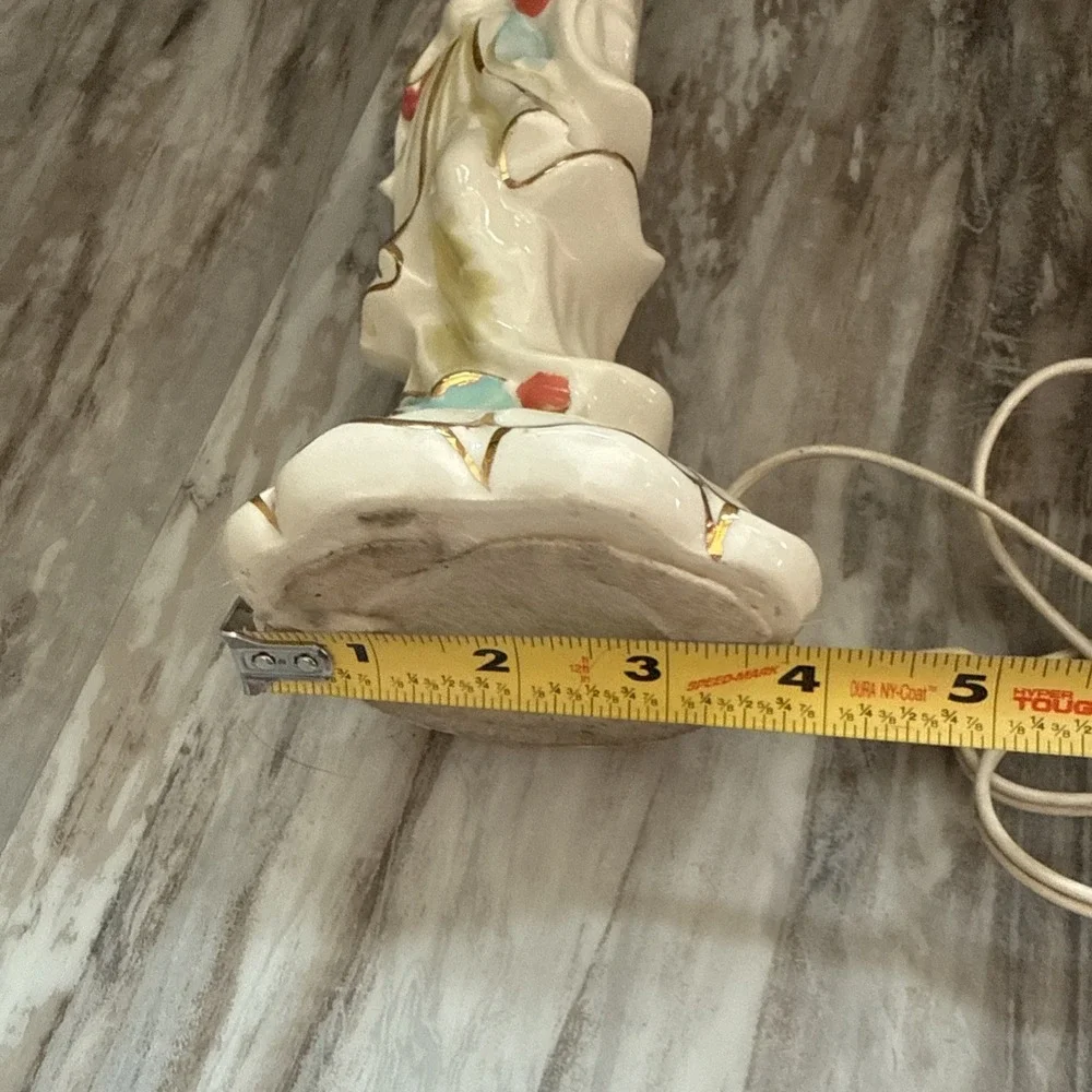 Vintage Pair Chinese Asian Porcelain Figural Table Lamp Set Lamps W Shades Work